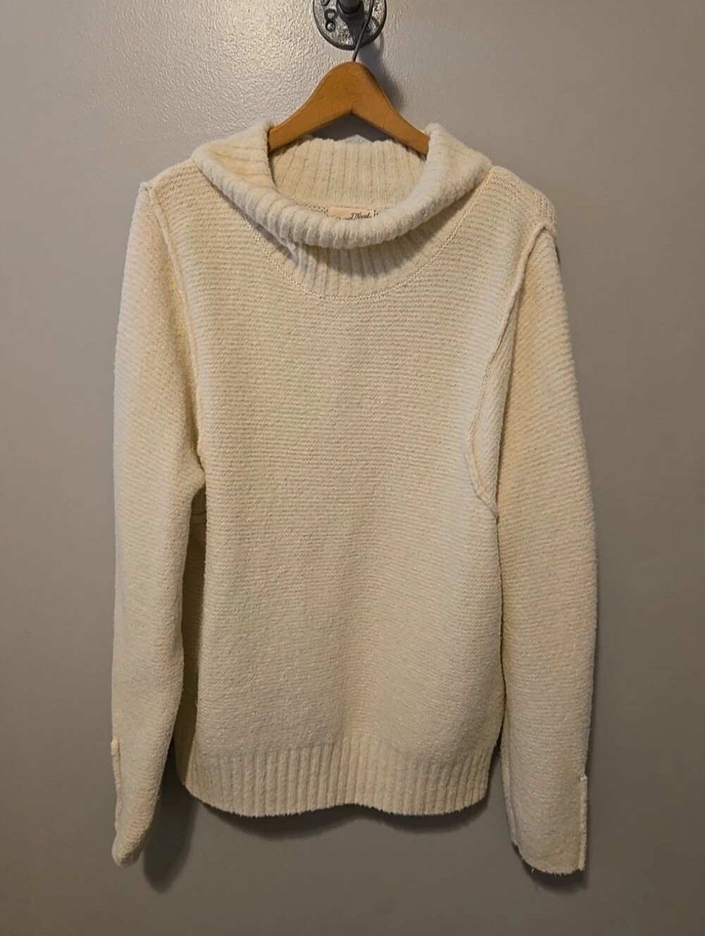 Universal Treads Cteam Turtleneck Sweater Sz. XL Chunky Knit Cozy Super Soft